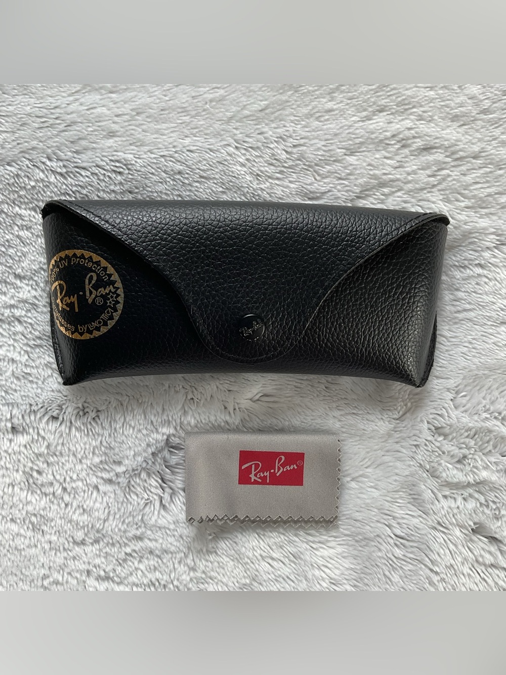 Ray-Ban Black Sunglass Case Like NEW
